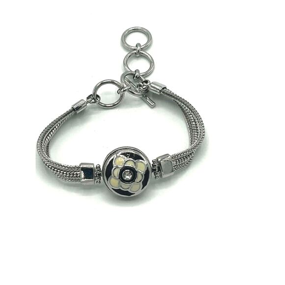 Interchangeable Head Silver Tone Charm Bracelet With Multiple Strands - Picture 6 of 9